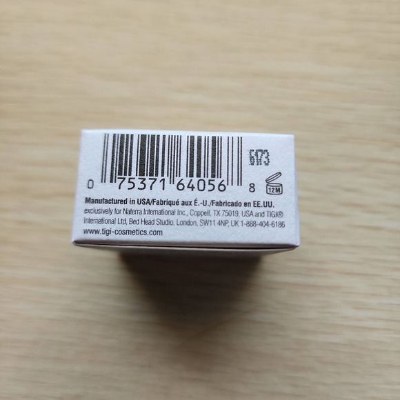 TIGI cream concealers medium in color - Picture 4 of 5